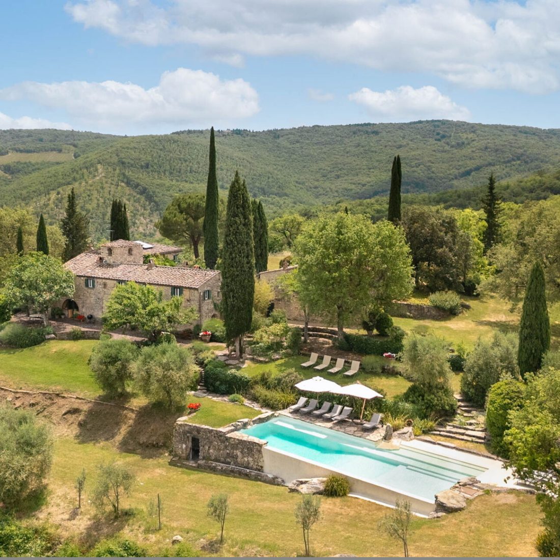 Salogi Villas & Farmhouses